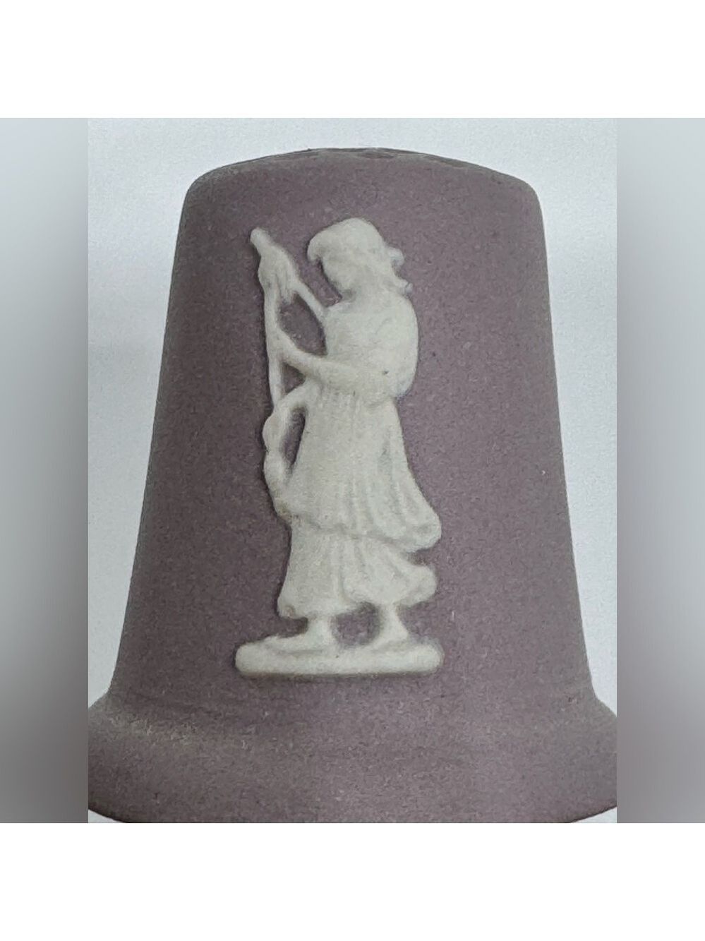 Wedgwood Lilac Jasperware The Spinner Collectible Thimble J1000T
